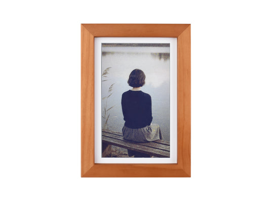 7.3inch E6 Full Color E-Paper With Solid Wood Photo Frame For Raspberry Pi Zero, Ultra-long Standby, 800 × 480 Resolution, Batt. and Zero 2 WHC board are Optional